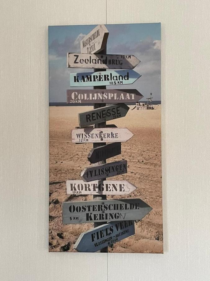 Op Gezellige Familiecamping Bij Zee